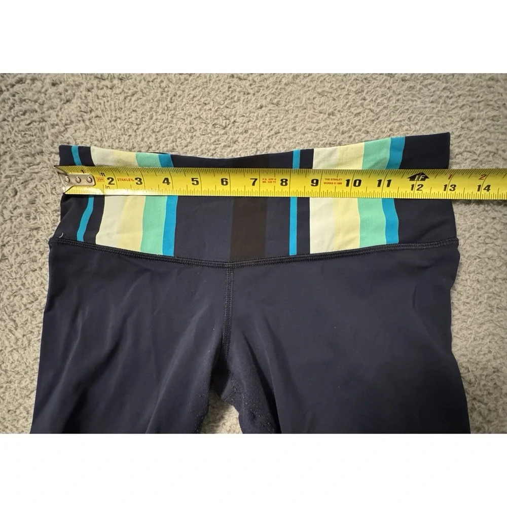 Lululemon Core Kicker‎ Crop Leggings 4 Workout Yoga Gym - Picture 7 of 9